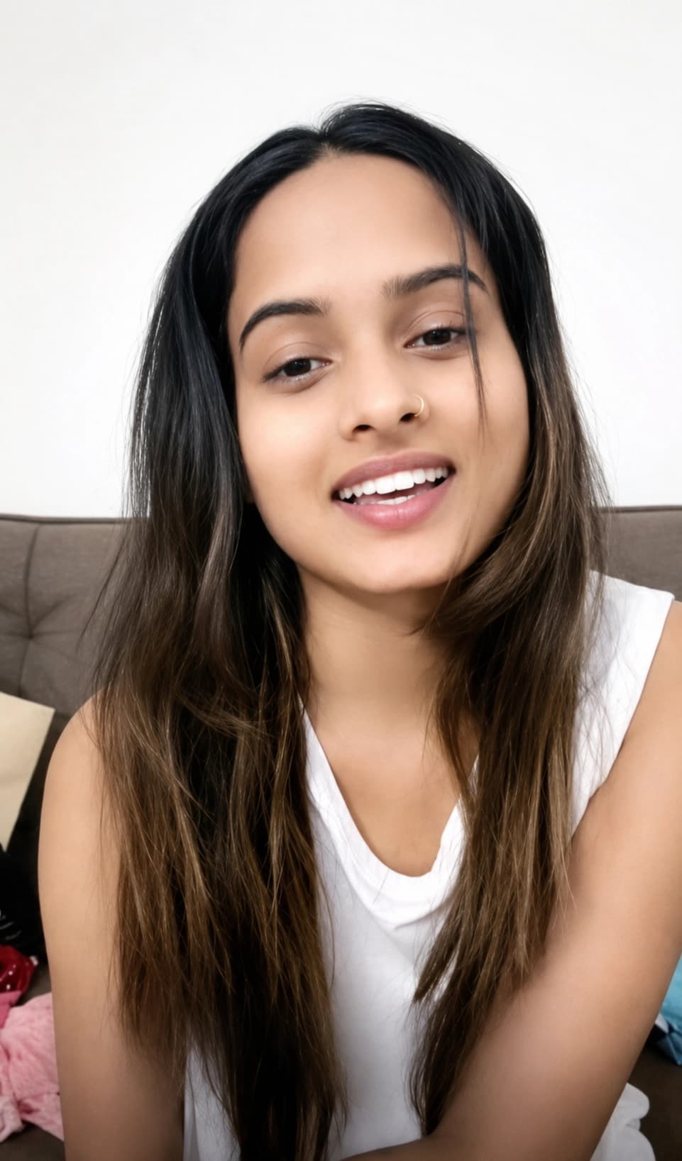 Featured image for Desi Girl Sucking Her Finger Showing Tight Pussy and Asshole Fingering Fully Nude on Live Show