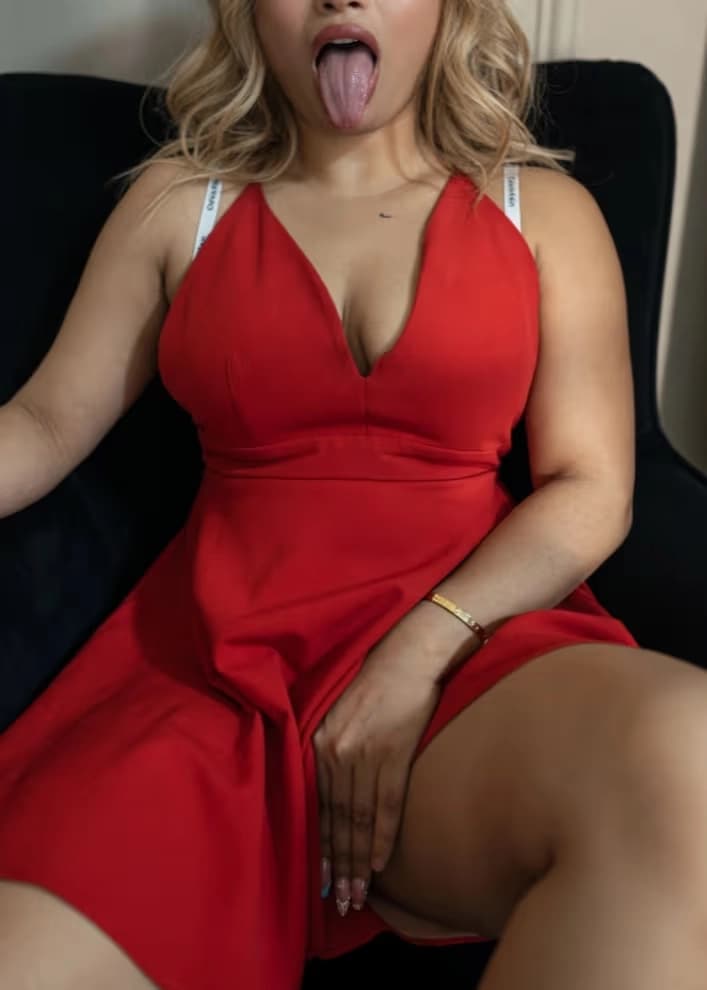 Featured image for Horny Cam Girl Strips Red Dress, Shows Boobs & Nude Pussy While Teasing Her Ass On Cam